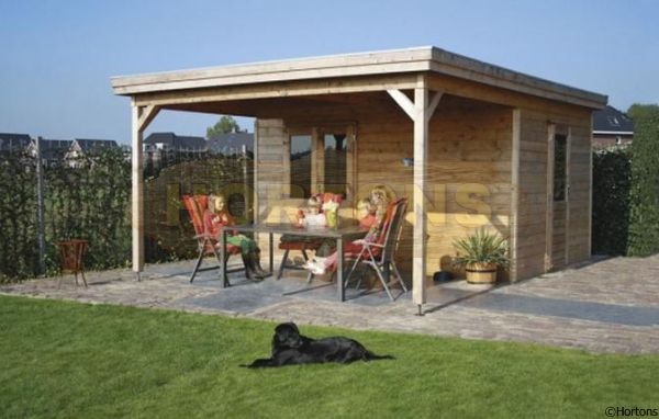 Log Cabin 4.2 x 4.8m Lugarde Prima Lucas 44mm wall thickness