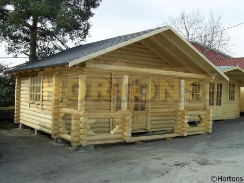 3.6m x 5.0m Bicester "D" Log Cabin 120mm - Click Image to Close