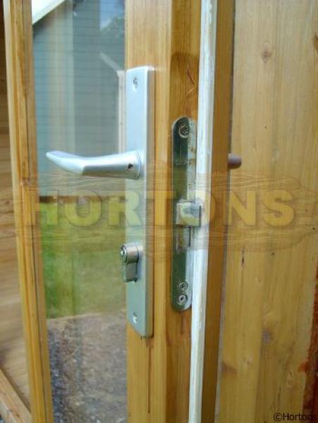 Fully glazed standard cabin single glazed single door - Click Image to Close