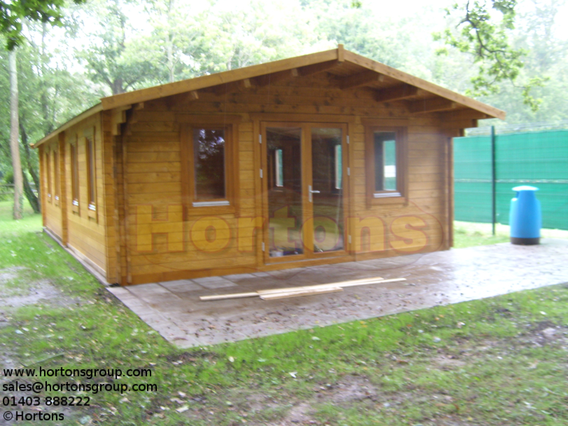 Log Cabin Margate 45mm 6x10m Log Cabin