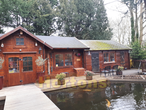 Large log cabin multi-room complex_2