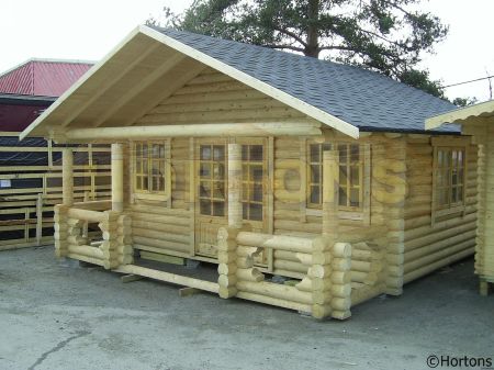 3.6m x 4m Preston "D" profile Log Cabin 90mm