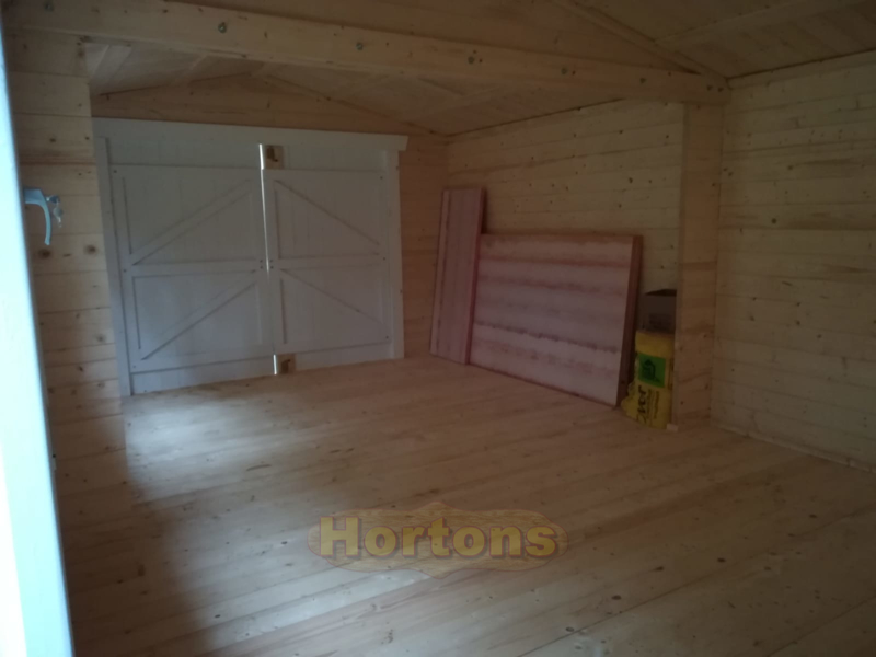 4 x 7m Interlocking garage