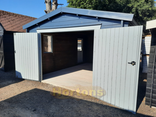 4 x 5.5m Interlocking garage - Click Image to Close