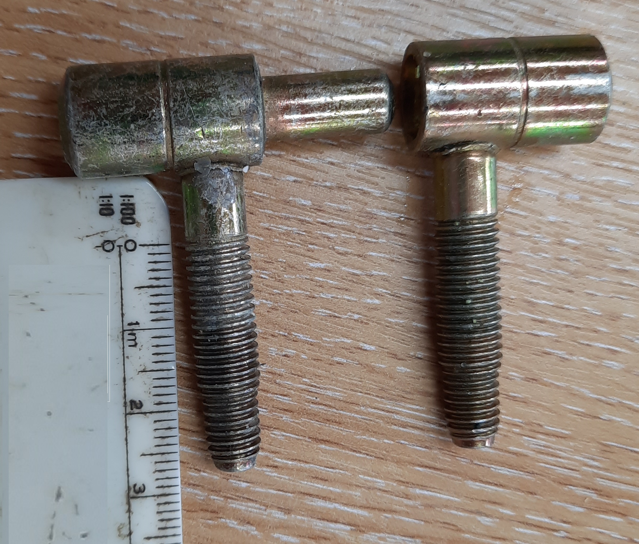 Hinges for log cabin windows