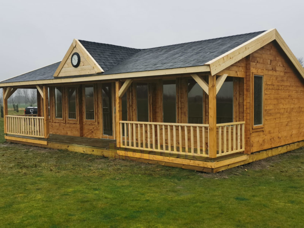 The Burwell Pavilion 10x6m, 35mm wall log - Click Image to Close