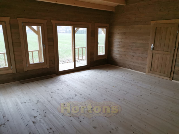The Stanway Sports Pavilion 7x7m, 35mm wall log
