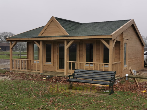 The Stanway Sports Pavilion 7x7m, 35mm wall log