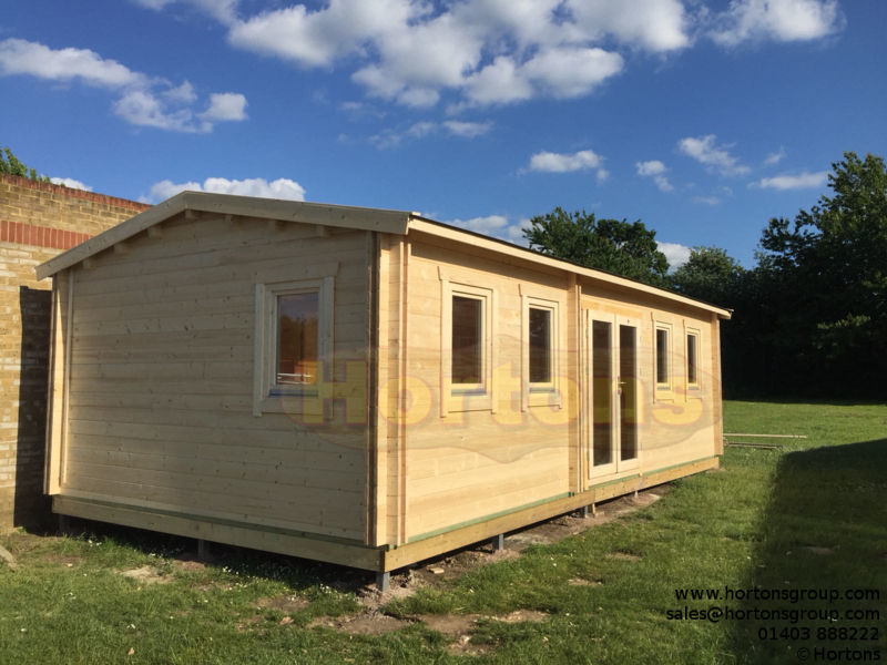 Insulated 8.5 x 4.5m Log cabin classroom - 45+45mm Twinskin - Click Image to Close