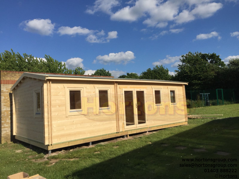 Insulated 8.5 x 4.5m Log cabin classroom - 45+45mm Twinskin - Click Image to Close