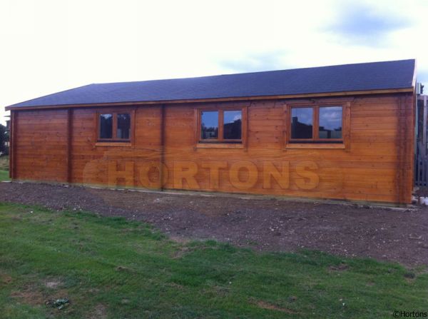 8x12m (85 sqm internal) Fully Insulated 45mm Twinskin Classroom - Click Image to Close