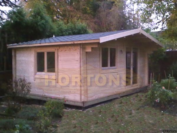 Log Cabin Cambridge Twinskin 60+60mm 5.5 X 5.5m