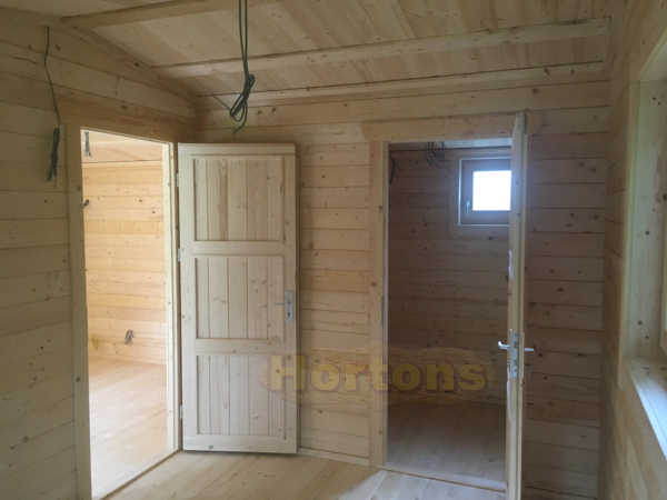 5.9m x 5.9m Essex Twinskin bcustom log cabin_2