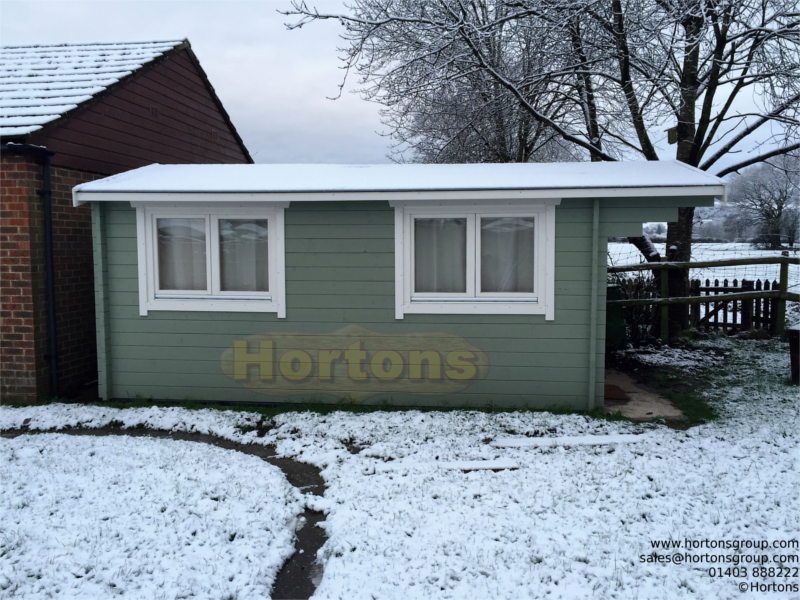 Albert Cabin 28mm 3.0 x 5.0m
