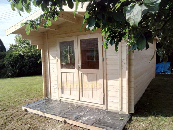 Albert cabin 45mm 3.0 x 5.0m - Click Image to Close