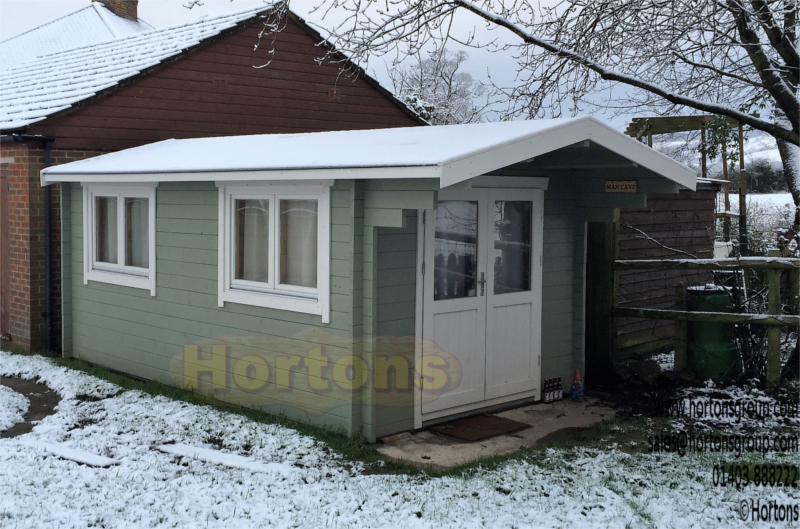 Albert Cabin 28mm 3.0 x 5.0m