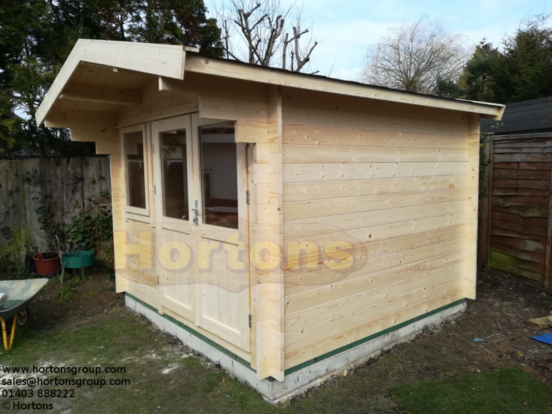 3x3m Abingdon log cabin with 35mm wall logs - Click Image to Close