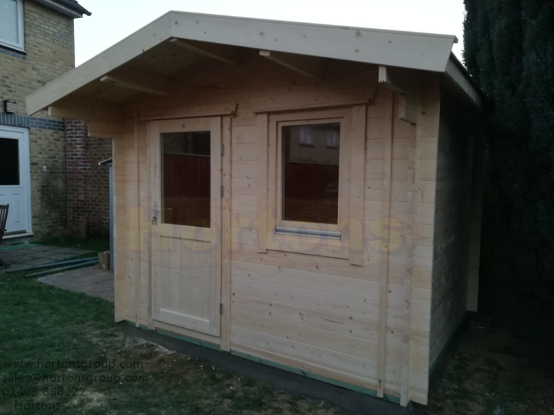 28mm Michael 3m x 2.5m Log Cabin - Click Image to Close