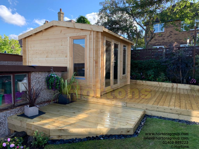 Manchester 35mm 3.5 x 3.5 m Log Cabin - Click Image to Close