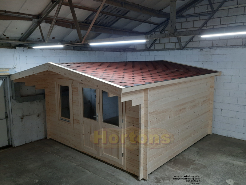 Maidstone 28mm 4.0 x 4.0m