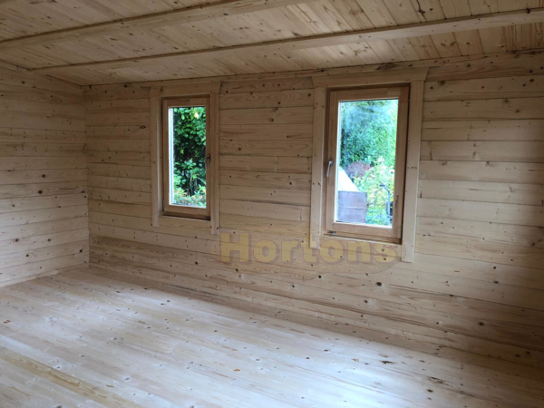 Maldon 35mm 4x8m log cabin - Click Image to Close