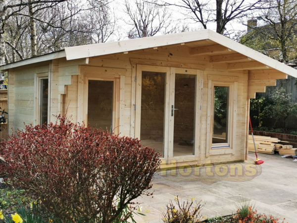 Custom Salisbury garden cabin_1