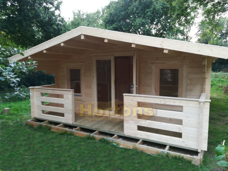 Exeter 60mm 5x8 Log Cabin - Click Image to Close