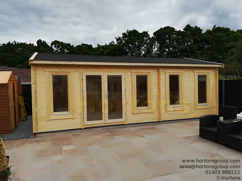 Basildon 45mm 7.5x4.5m Log Cabin - Click Image to Close