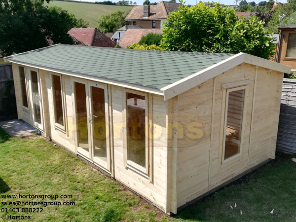 York 90mm 7.5mx3.5m log cabin - Click Image to Close