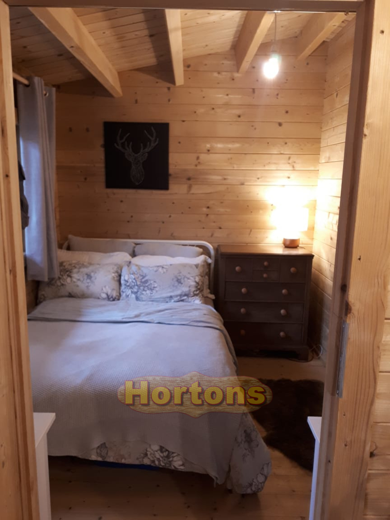 Bromley 28mm 8.5 x 4.5m