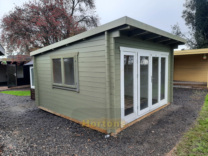 4x4m 28mm Horsley Pent Log Cabin