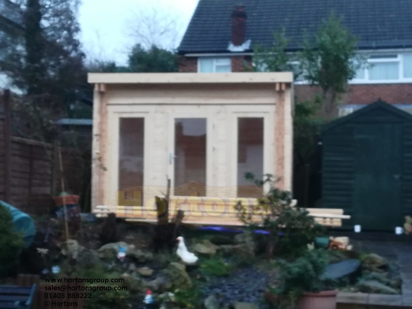 28mm Dulwich 3.5 x 2.5 Pent roof Log Cabin