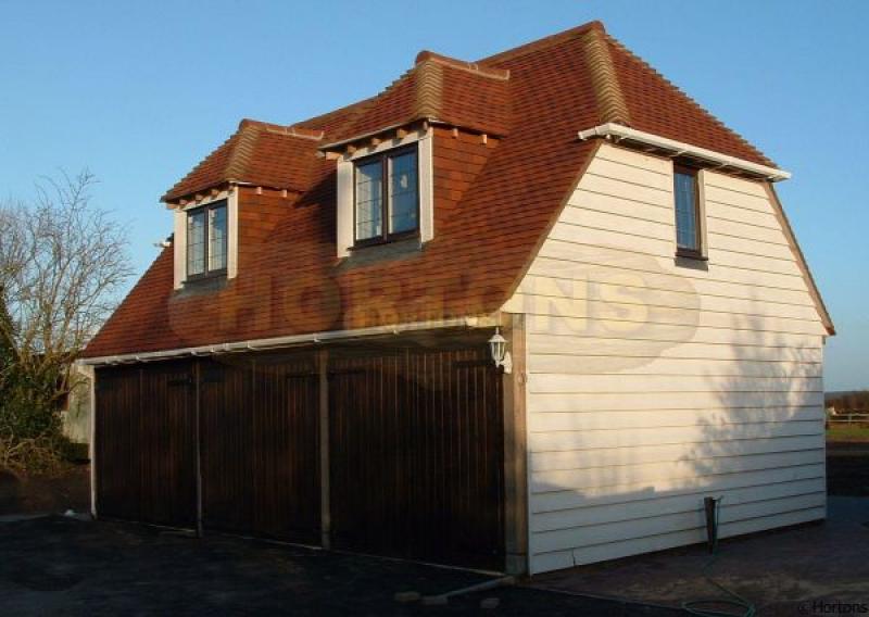 Post & Beam Lock Joint triple room over timber garage - Click Image to Close