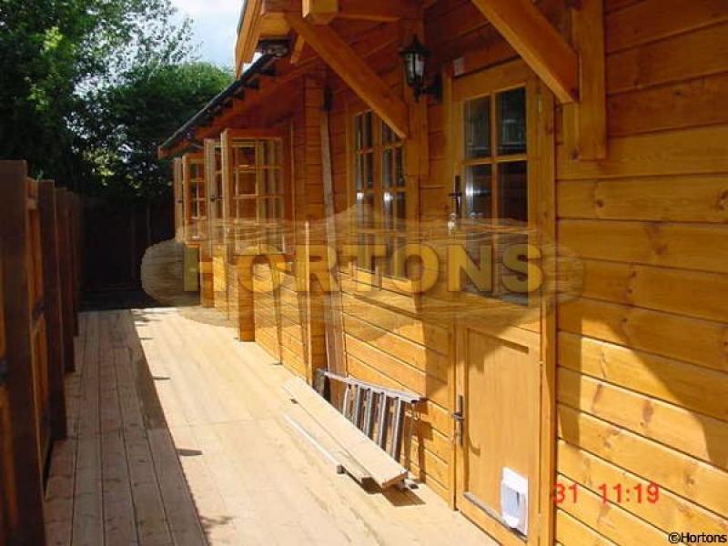 69 sq m Lillehammer log house 70-70mm logs - Click Image to Close
