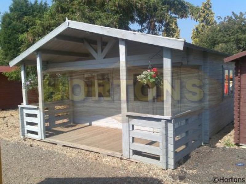 Surrey - 45mm Singleskin 5m x 6.8m log cabin - Click Image to Close