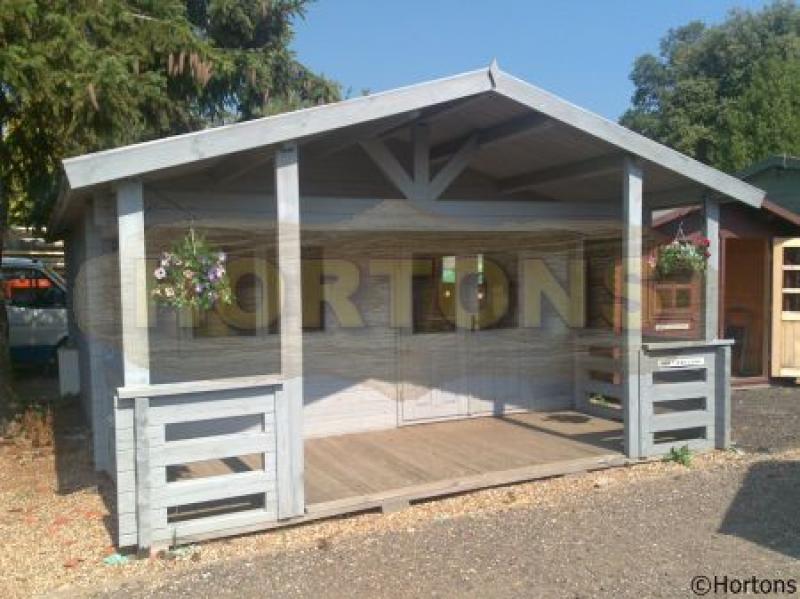 Surrey - 45mm Singleskin 5m x 6.8m log cabin - Click Image to Close