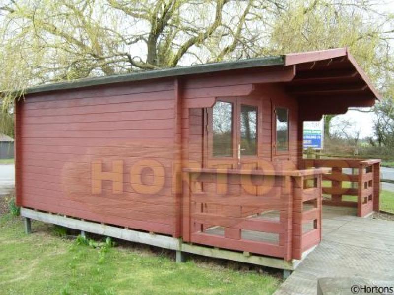 4m x 4m, 35mm Camberley Log Cabin - Click Image to Close