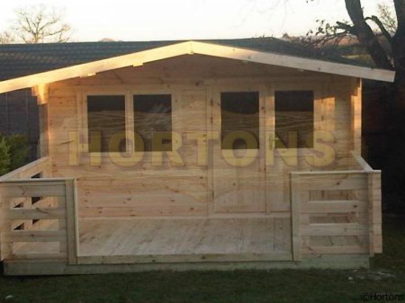 35mm Salisbury 4.5m x 3m Log Cabin - Click Image to Close