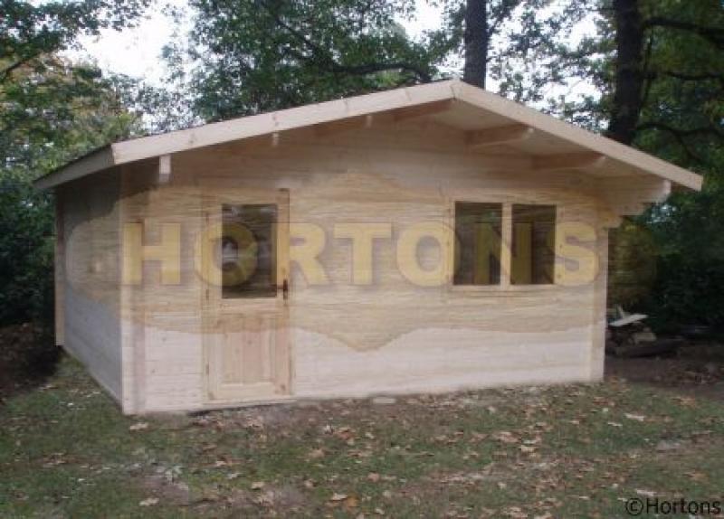 35mm Leicester 5x5 Log Cabin - Click Image to Close